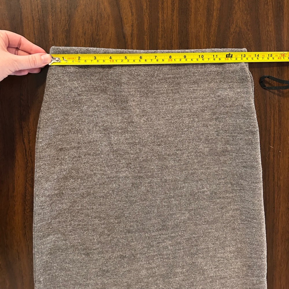 Zara 2 Pc Pencil Skirt Long Sleeve Cropped Sweater Set Gray Small - Picture 8 of 9